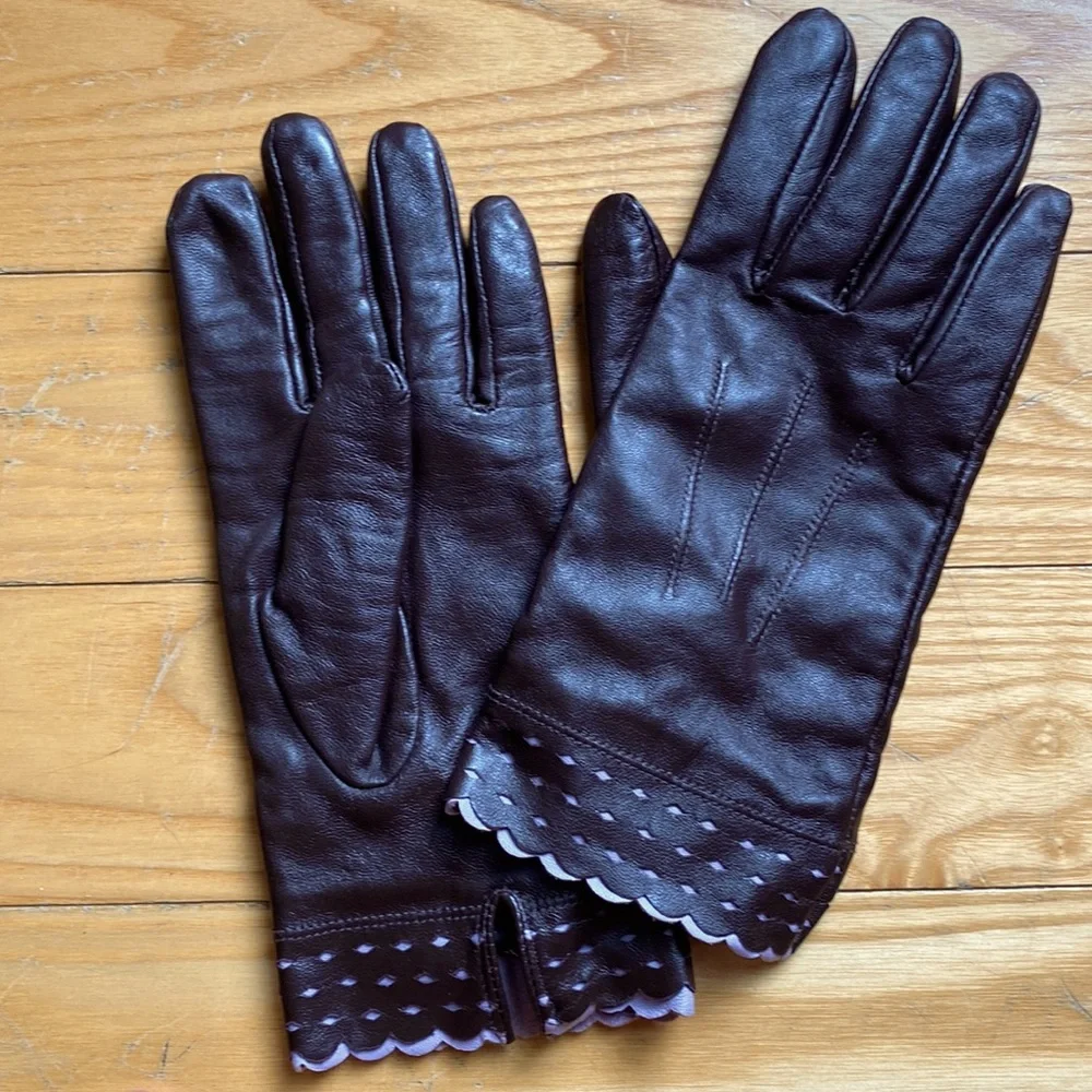 Genuine Leather Notched Brown and Lavender Ladies Gloves Medium
